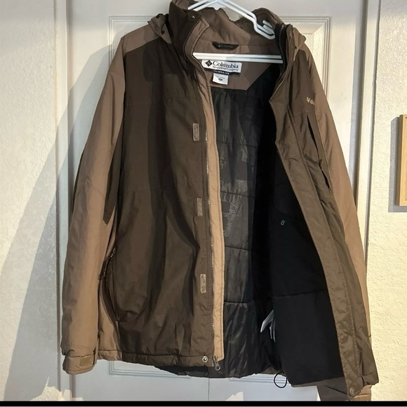 Columbia Warm, Thick, Lined Coat Omnishield XXL Nice Preowned - Picture 5 of 7